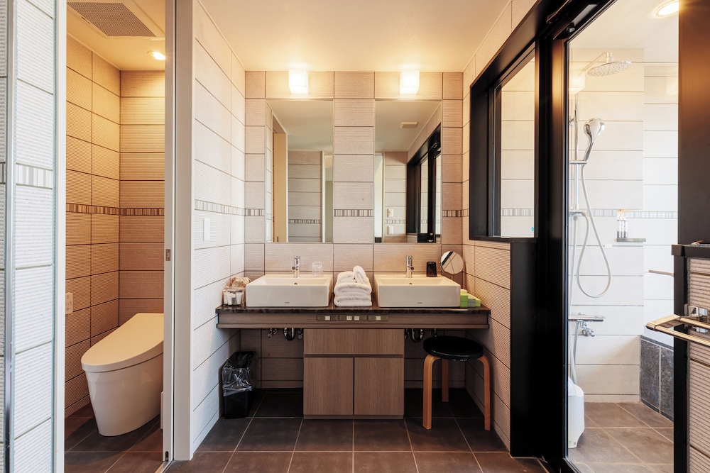 デラックスビューバス 客室2 | the salon 伊豆高原 Hotels & Resort