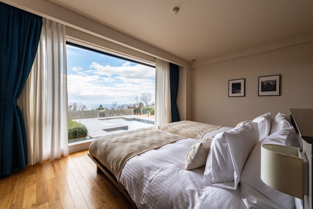 コンフォートデラックス 1階 | the salon 伊豆高原 Hotels & Resort