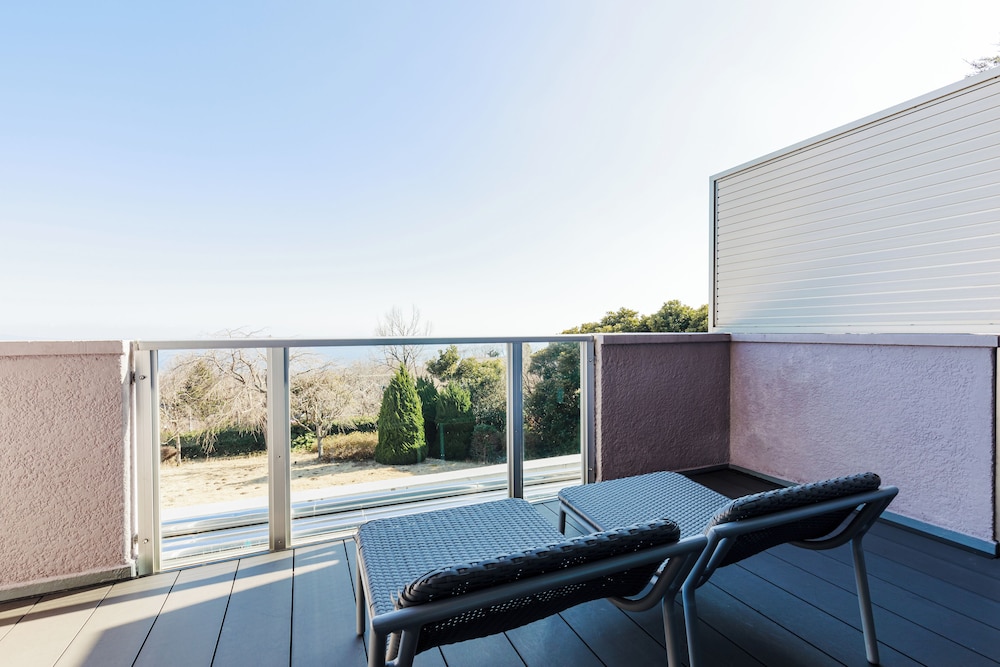 デラックスビューバス 部屋からの景観0 | the salon 伊豆高原 Hotels & Resort
