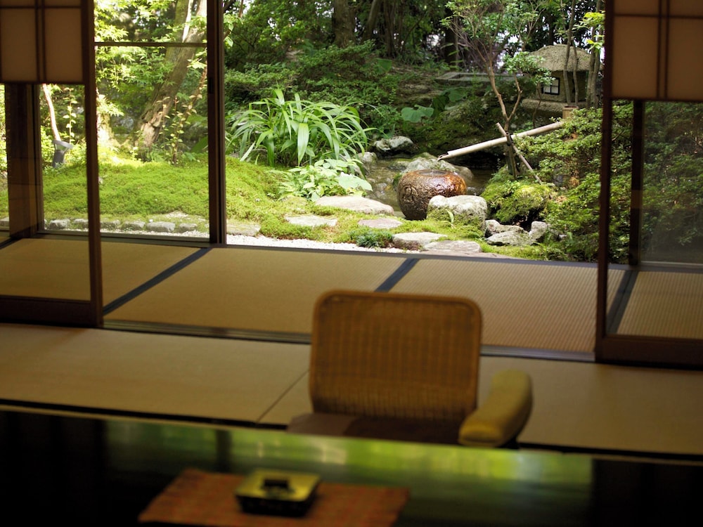 グランド ヴィラ 2 ベッドルーム コートヤードビュー 別館 バルコニーからの眺望0 | 旅亭 半水盧