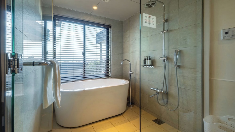 オーシャンビューテラス デラックス B 客室20 | ワンスイート ザ テラス