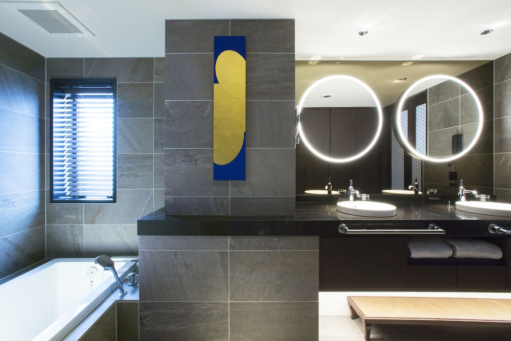 スイートツイン 禁煙 バスルーム2 | ダーワ・悠洛 京都