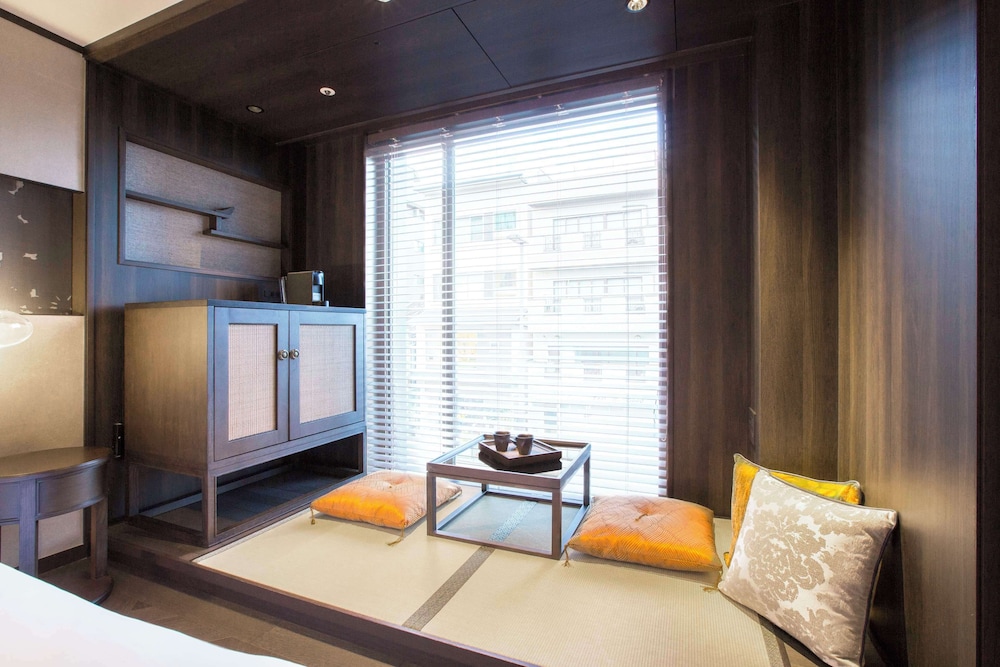 スーペリア ルーム シングルベッド 2 台 客室2 | ダーワ・悠洛 京都