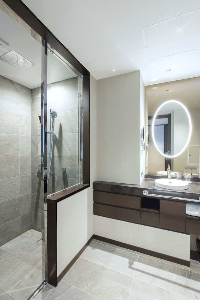 デラックス ルーム キングベッド 1 台 コーナー バスルーム0 | ダーワ・悠洛 京都