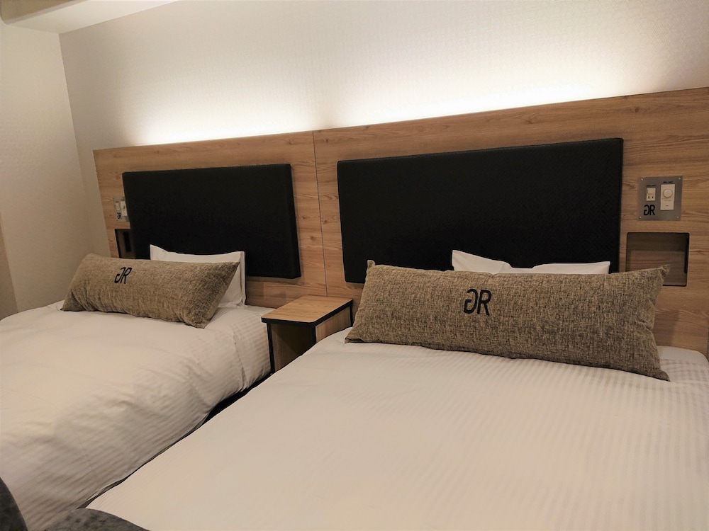 プレミアムツインルーム（ダブルベッド2台）4名まで 喫煙可 客室1 | グリーンリッチホテル久留米 天然温泉・有馬六ツ門の湯