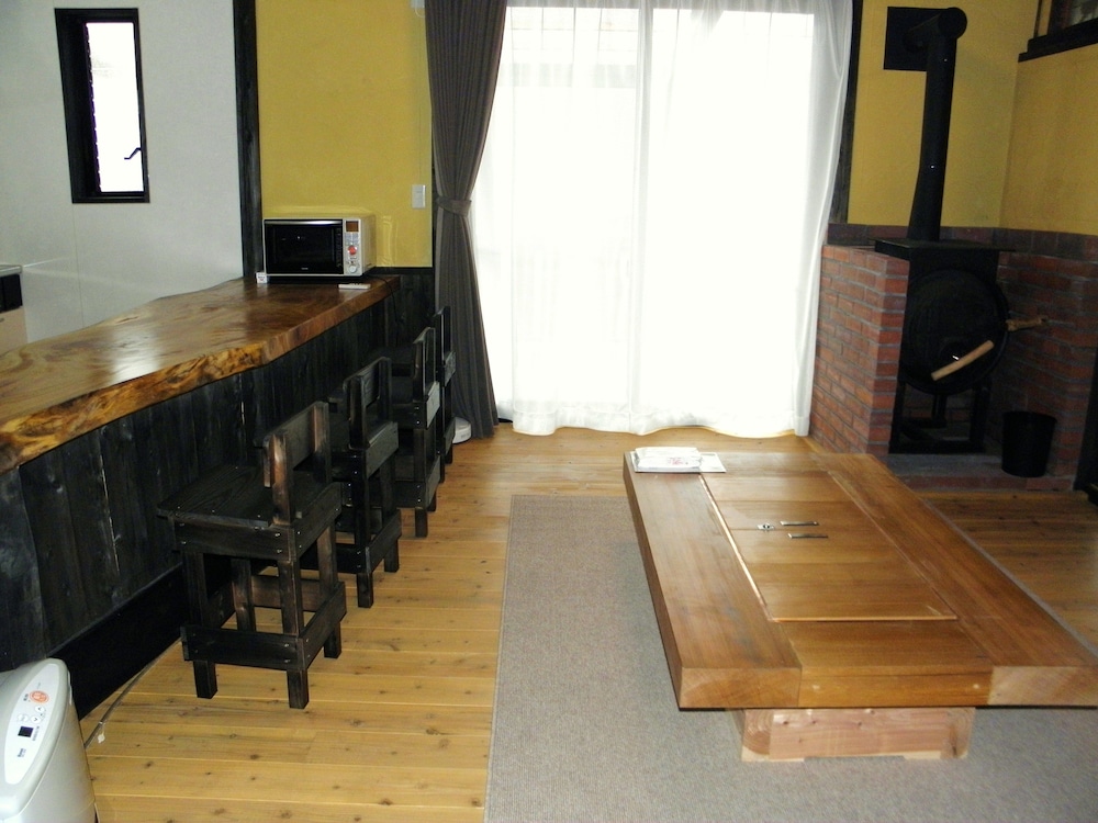 古民家Ⅱ 客室1 | 黒川 森のコテージ