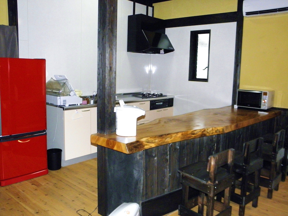 古民家Ⅱ 専用キッチン0 | 黒川 森のコテージ