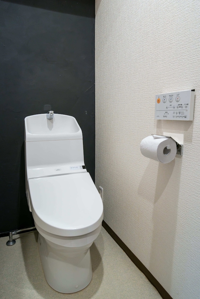 スタジオ バスルーム4 | 大阪中崎町御宿 NAKAZ II