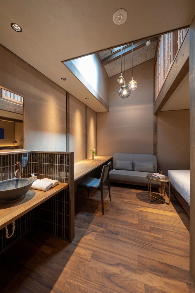 THE KAZAHAYA 坪庭スイート 客室5 | ザ 町屋 風早