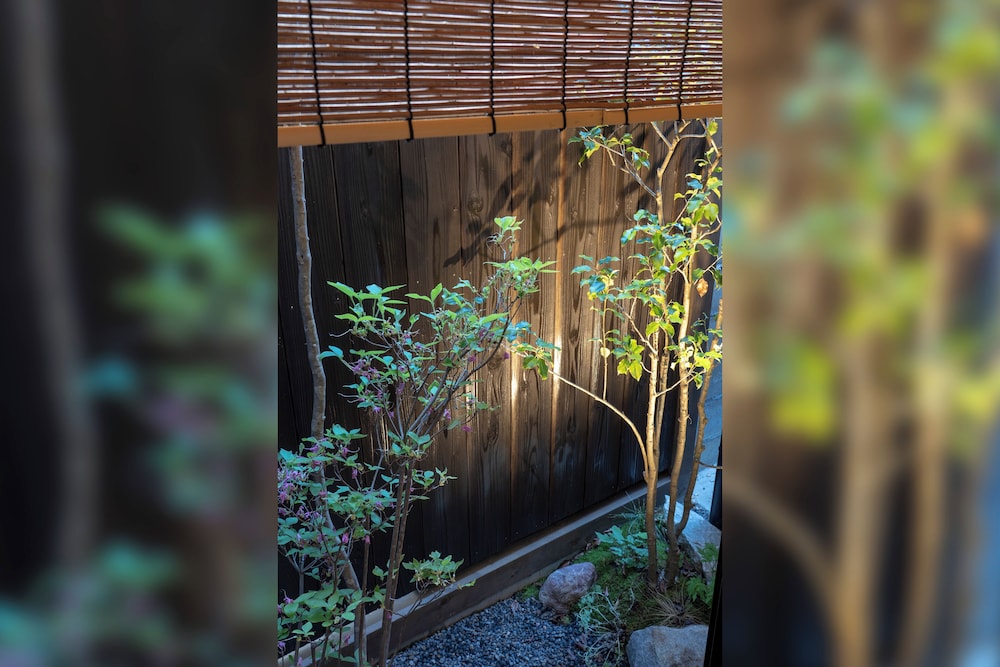 THE KAZAHAYA 坪庭スイート ガーデン ビュー0 | ザ 町屋 風早