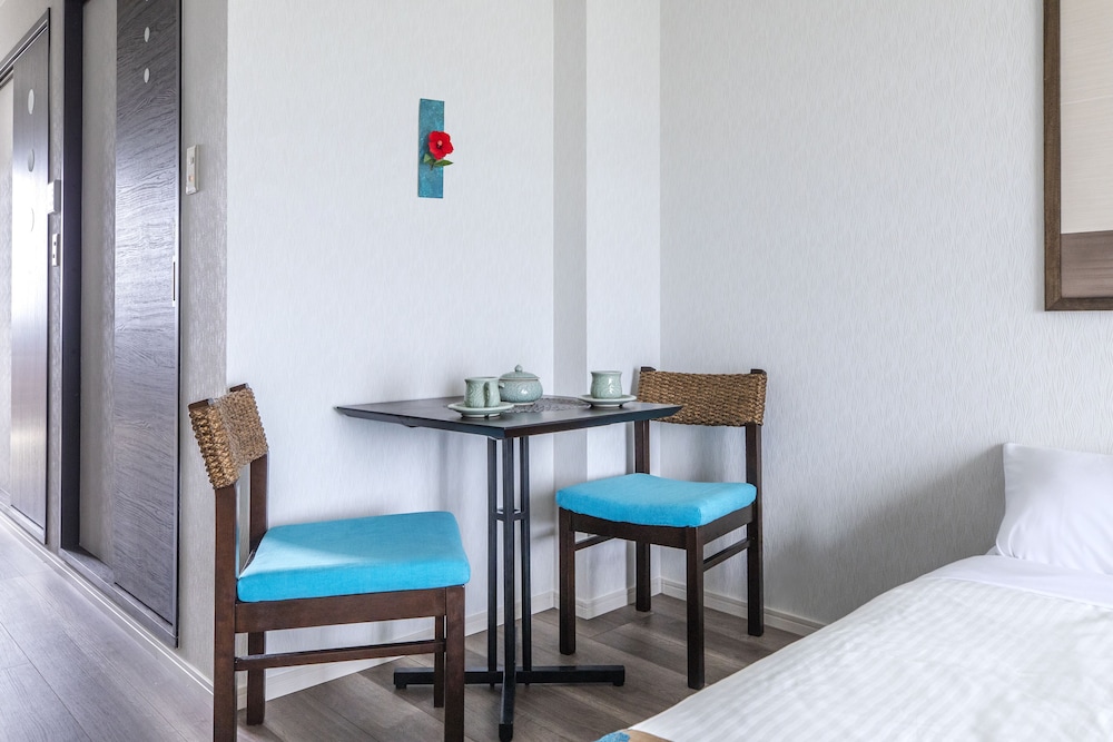 ツインルーム オーシャンビュー 海風 客室1 | ゆくりなリゾート海風