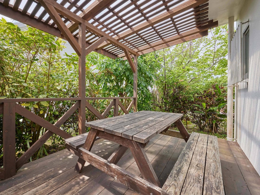 うりずん和室 ペンションタイプ テラス / パティオ0 | ゆくりなリゾート海風