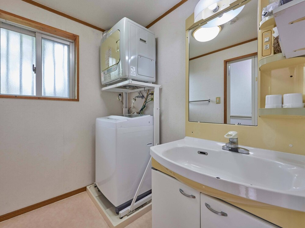 うりずん和室 ペンションタイプ バスルーム3 | ゆくりなリゾート海風