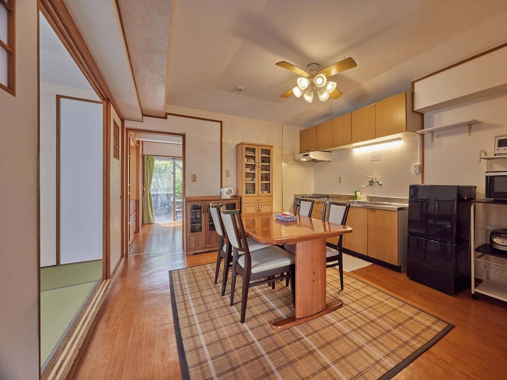 うりずん和室 ペンションタイプ 客室2 | ゆくりなリゾート海風