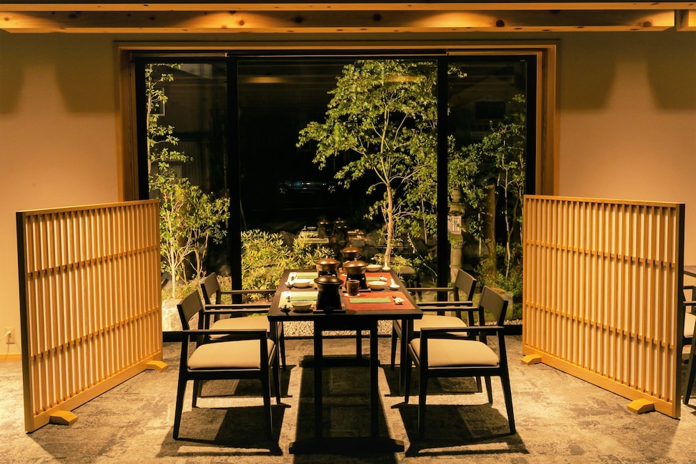 レストラン1 | 柏樹関