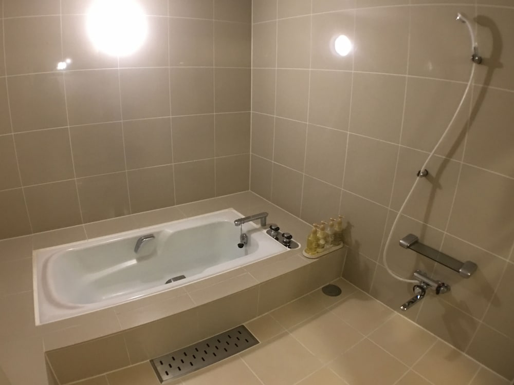 ベーシック ダブルルーム バスルームの設備0 | ホテルオーキッド - 大人限定