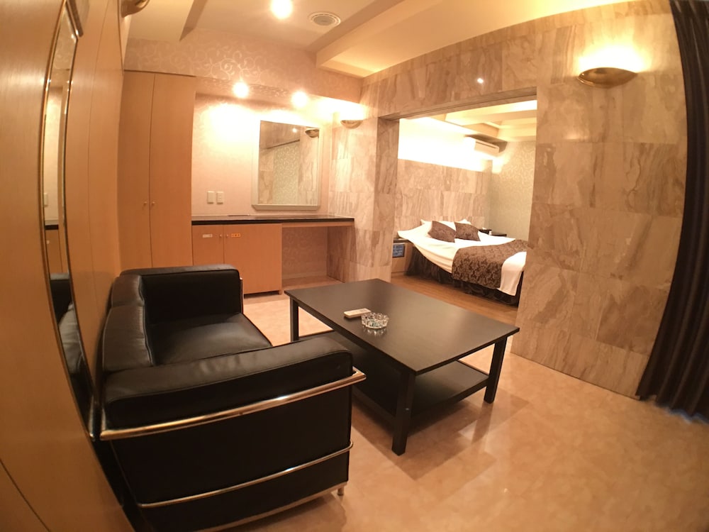 ベーシック ダブルルーム 客室9 | ホテルオーキッド - 大人限定