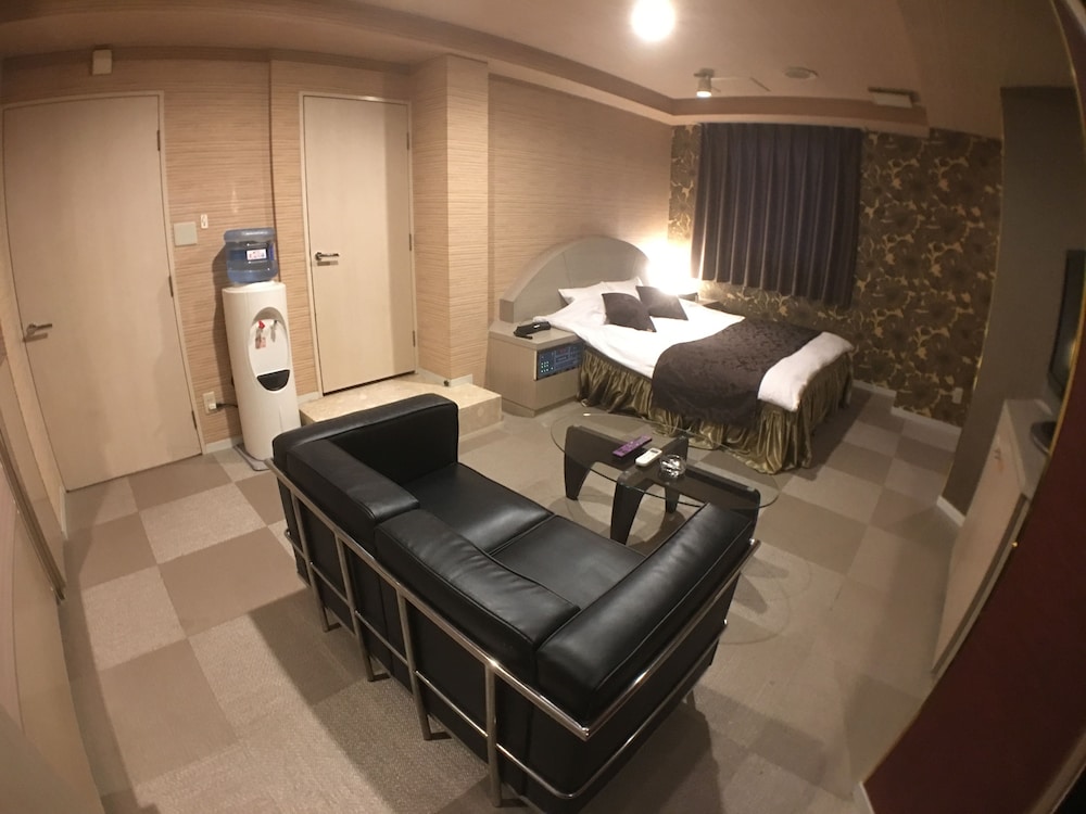 ベーシック ダブルルーム 客室の設備とサービス0 | ホテルオーキッド - 大人限定