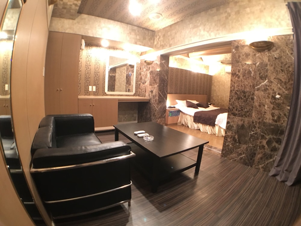 ベーシック ダブルルーム 客室10 | ホテルオーキッド - 大人限定