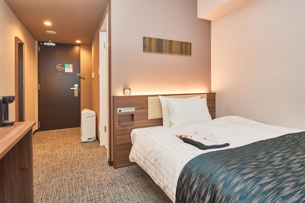 ダブルルーム 禁煙 客室3 | アンドコンフィホテル熊本城ビュー