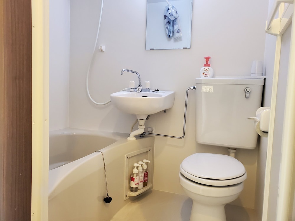 エコノミー トリプルルーム 3 ベッドルーム 禁煙 バスルーム0 | ホテル ステイト 天王寺