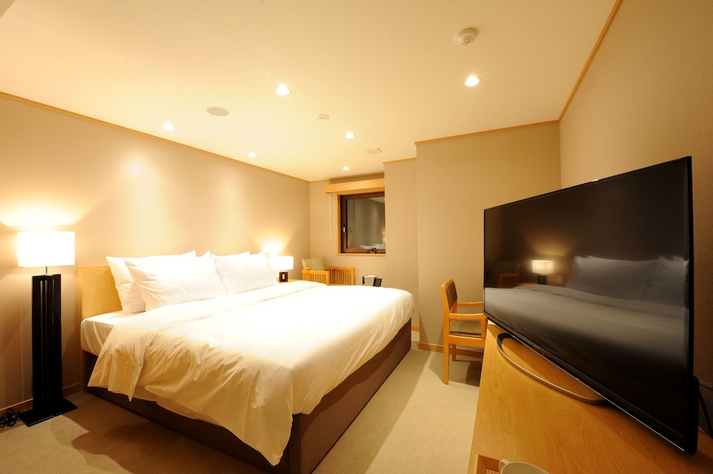 スーペリア キング 客室1 | T Hotel 竜王