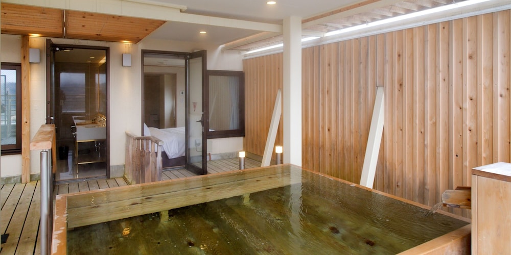 雲海スイート バスルーム5 | T Hotel 竜王