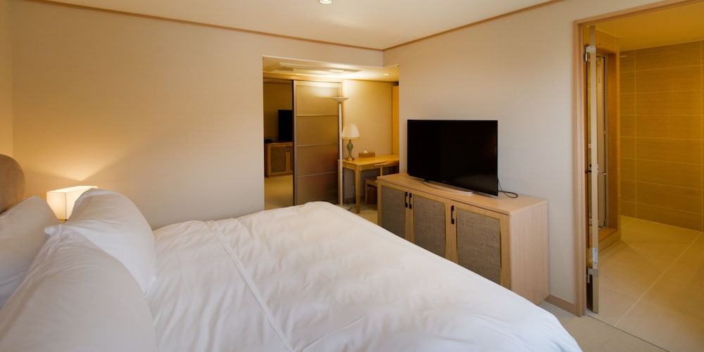 デラックス スイート 客室5 | T Hotel 竜王