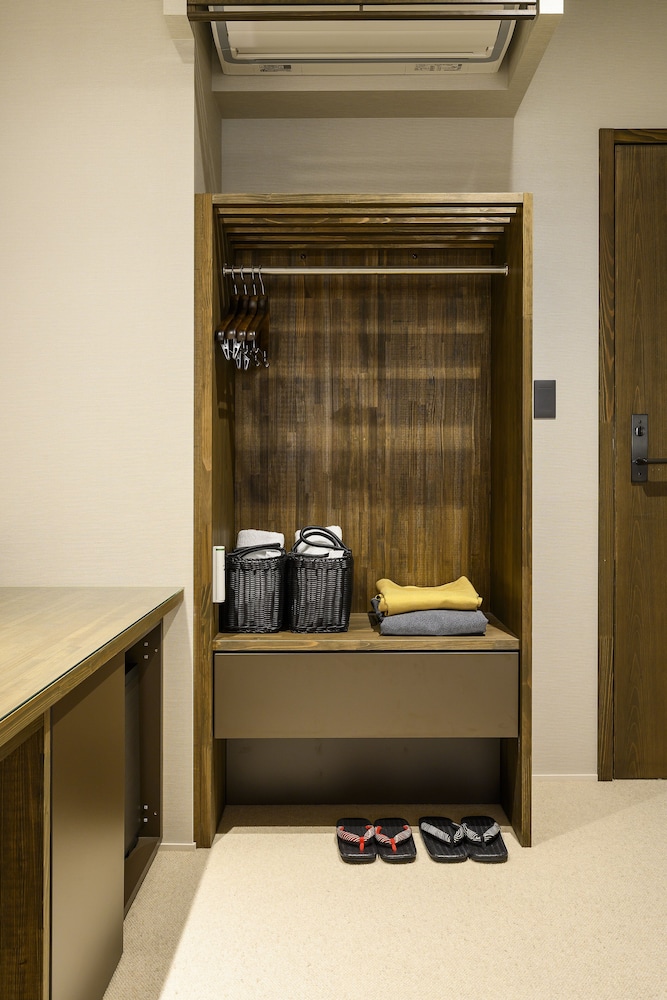 スーペリア トリプルルーム 禁煙 客室3 | HOTEL WOOD 高山