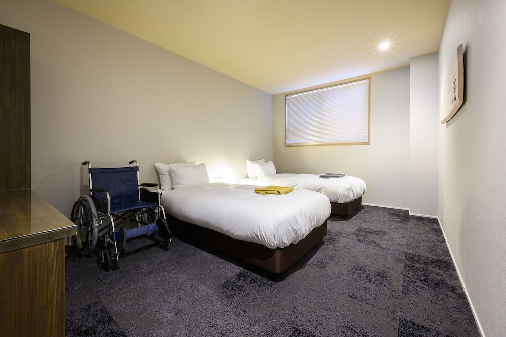 客室1 | HOTEL WOOD 高山