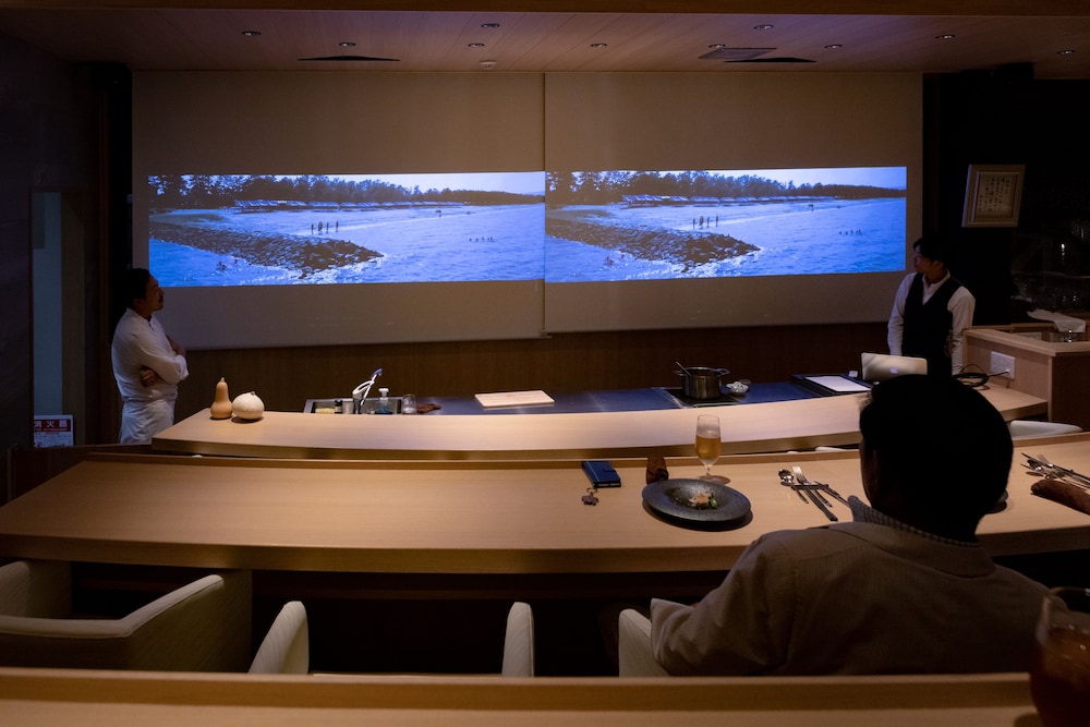 レストラン1 | 移り住みたくなる宿 イミグレ レストラン1 | 移り住みたくなる宿 イミグレ