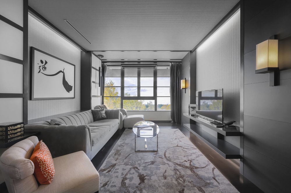 デラックス ルーム 3 ベッドルーム (Townhouse) リビング エリア0 | ヒノデヒルズニセコビレッジ