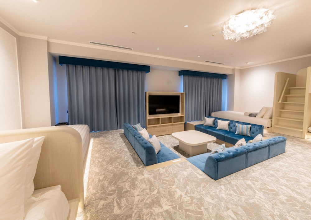 スペーシャスルーム ブライト 禁煙 (朝食付き) 客室2 | リーベルホテル大阪