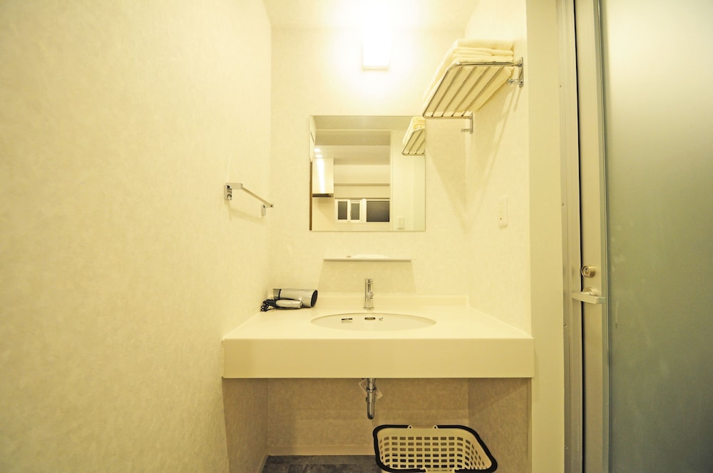 洋室ツイン 大 禁煙 バスルームの設備0 | 星のテラス アルシオーネ II