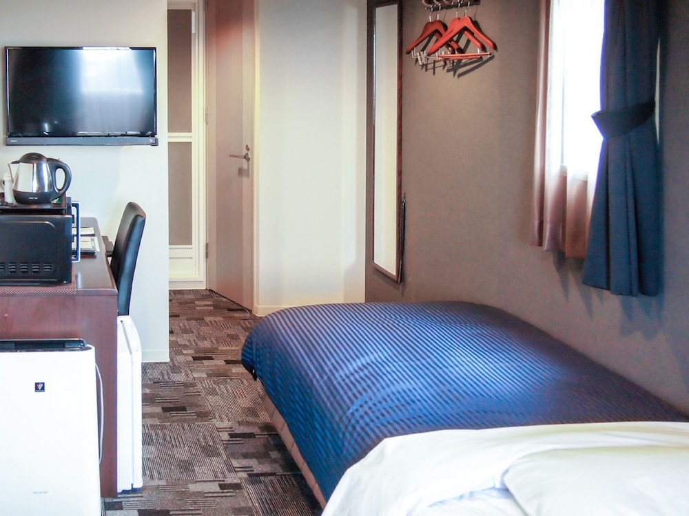 ツインルーム 喫煙可 客室2 | ホテルリブマックス BUDGET 名古屋太閤通口