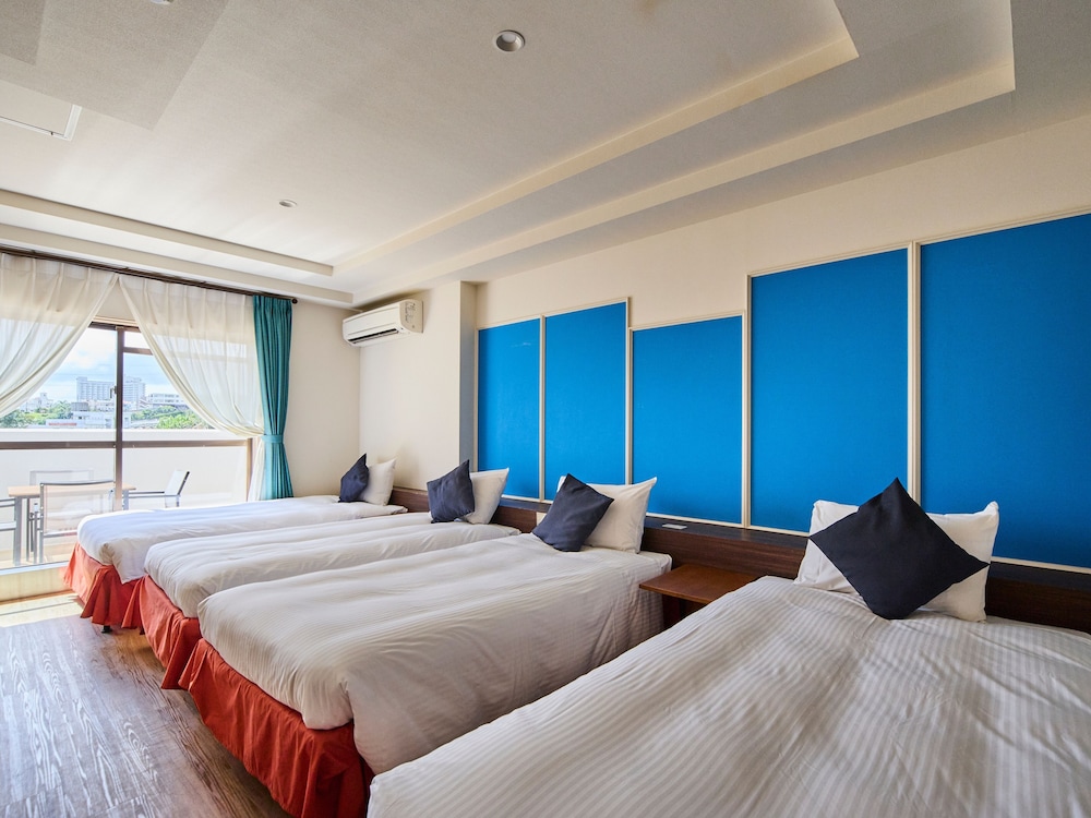 ファミリー ルーム 禁煙 客室10 | ライカム ファミリー リゾート ホテル