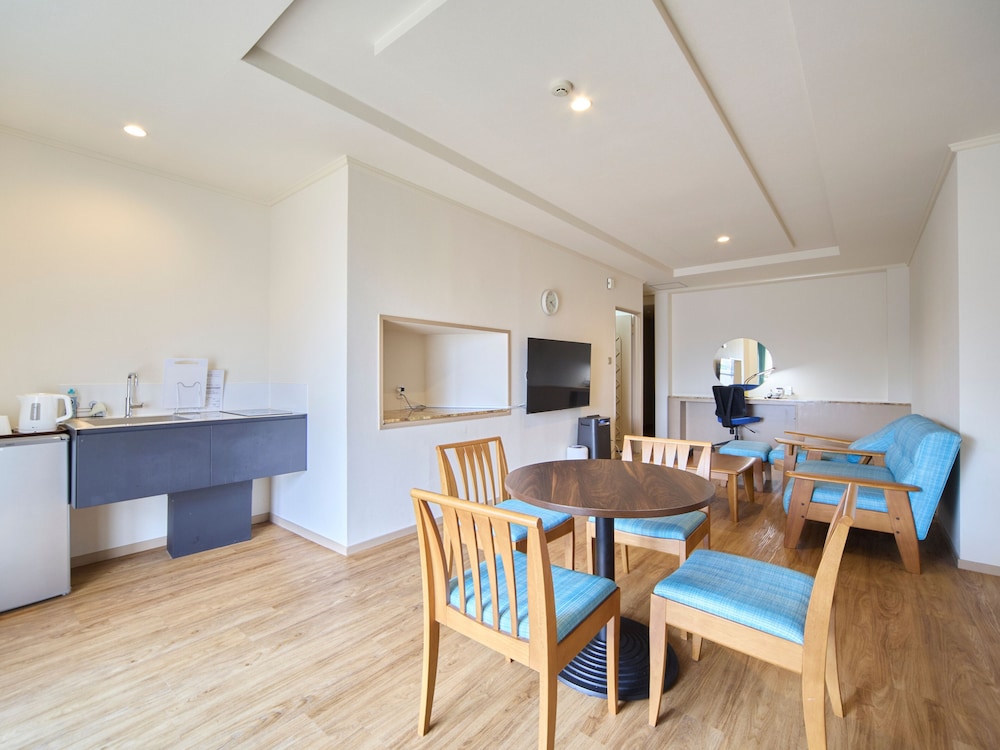 デラックス ルーム 禁煙 客室19 | ライカム ファミリー リゾート ホテル