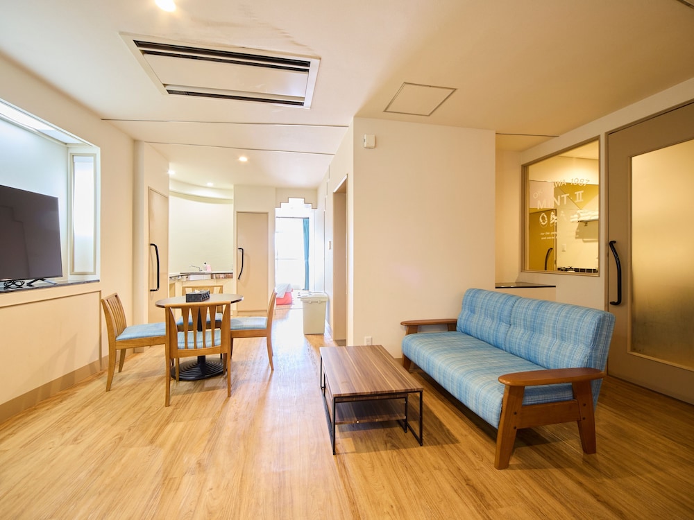 デラックス ルーム 禁煙 客室22 | ライカム ファミリー リゾート ホテル