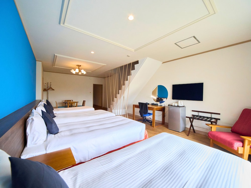 スーペリア ルーム 禁煙 客室13 | ライカム ファミリー リゾート ホテル