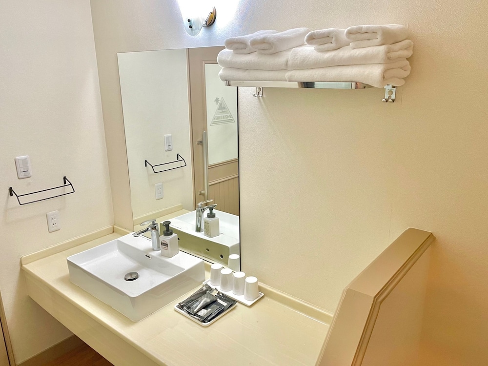 スタンダード ルーム 禁煙 客室3 | ライカム ファミリー リゾート ホテル