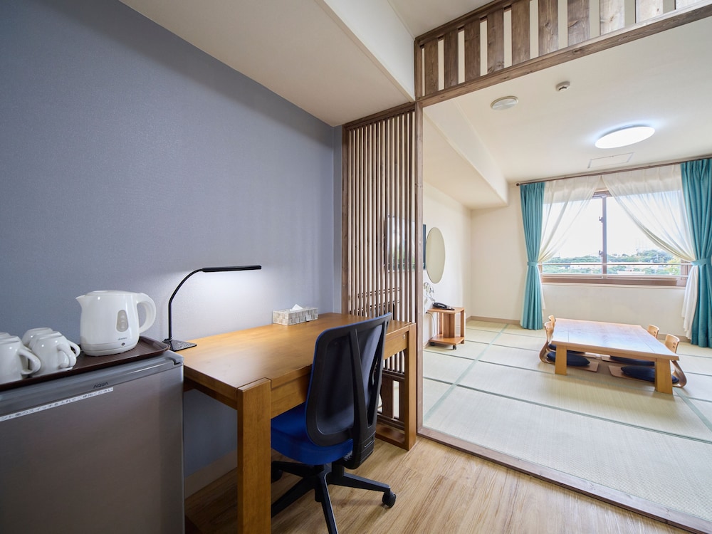和室 客室17 | ライカム ファミリー リゾート ホテル