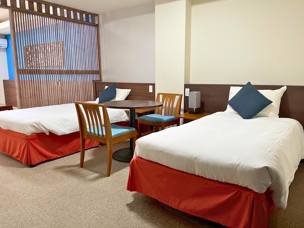 和室 客室5 | ライカム ファミリー リゾート ホテル