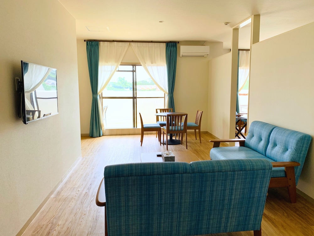 スィート ルーム 禁煙 客室3 | ライカム ファミリー リゾート ホテル