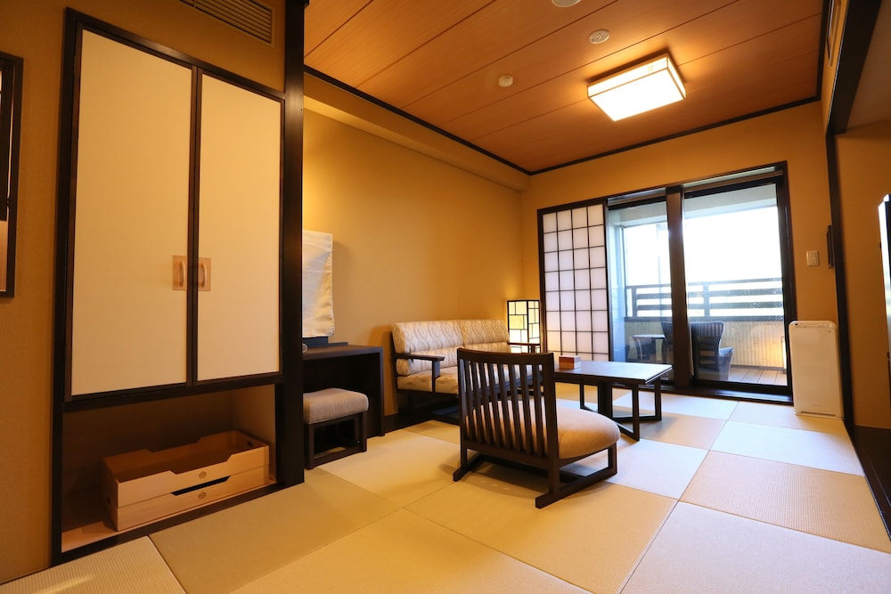 【天然温泉露天風呂付き】“和ツイン" 38平米 客室3 | 箱根強羅温泉 雪月花 別邸 翠雲