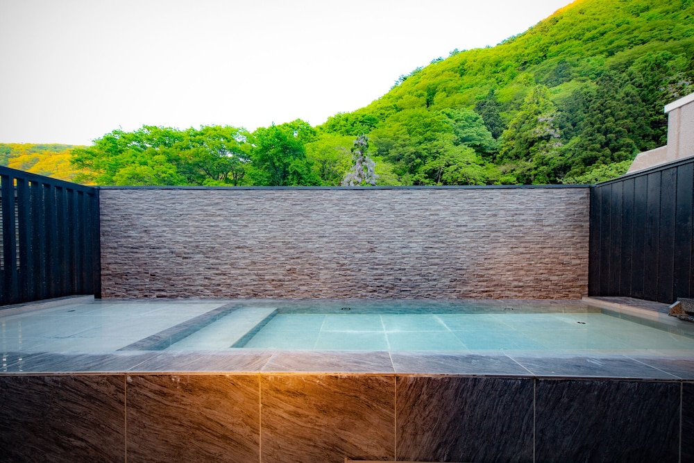 スタンダード和室 喫煙可 マウンテン ビュー0 | 会津東山温泉 月のあかり