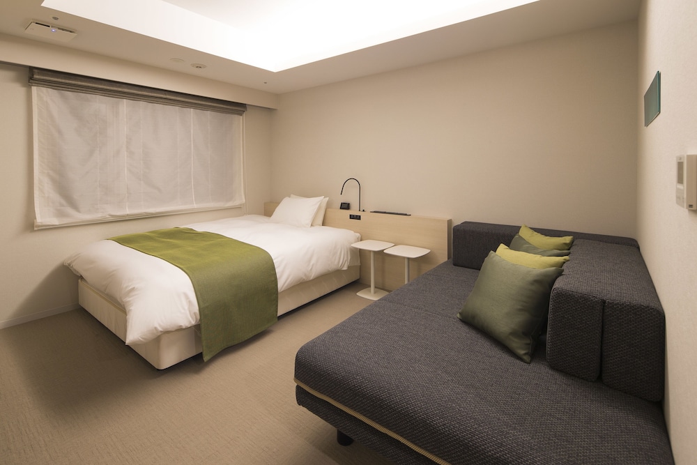 GRAN Comfort ã°ã©ã³ã»ã³ã³ãã©ãŒã çŠç
ããã«2å 客宀1 | ããã«ã°ã©ã³ãããªãªKOMATSU