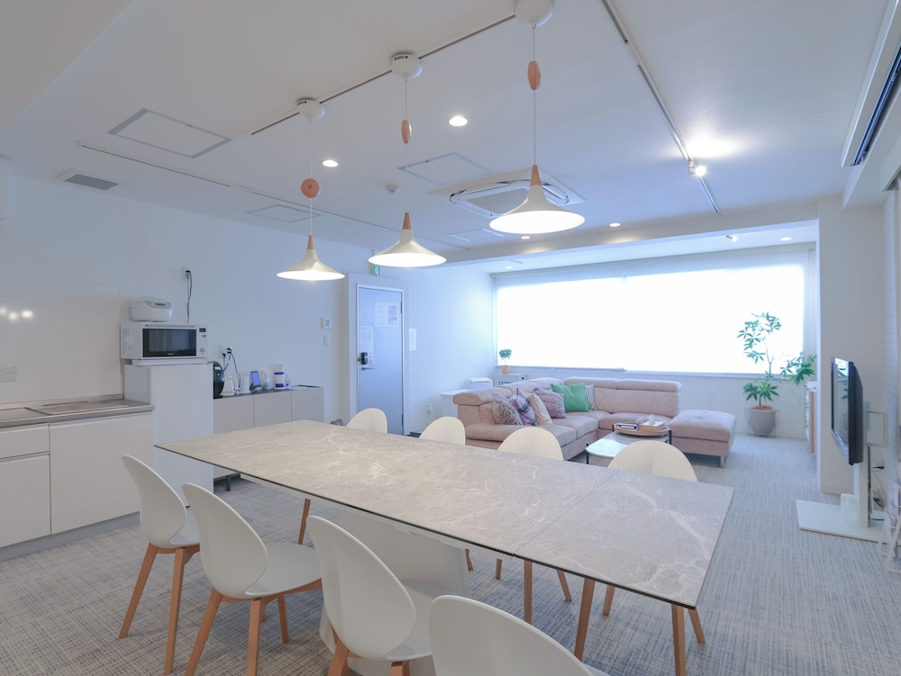 デラックス アパートメント (301) | INOVE VILLA OSAKA