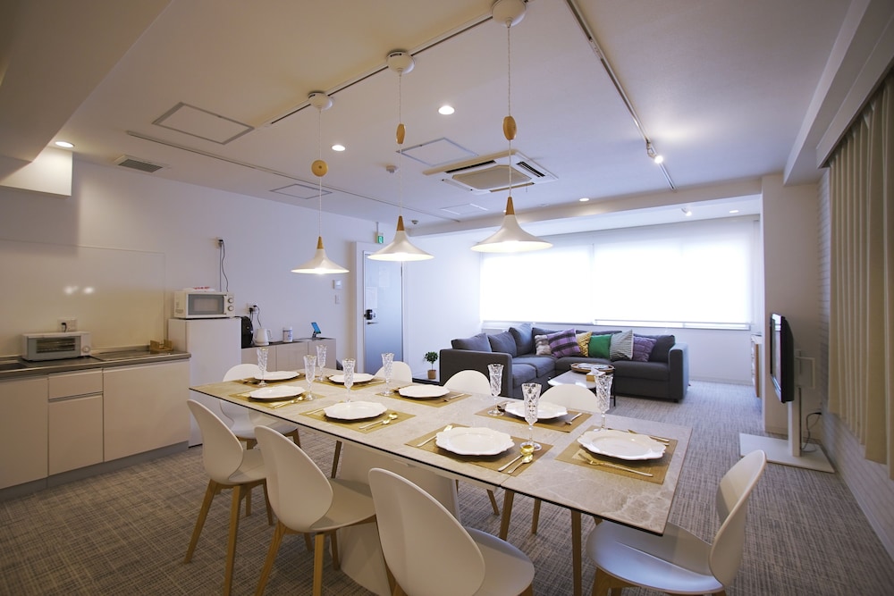 デラックス アパートメント (301) | INOVE VILLA OSAKA