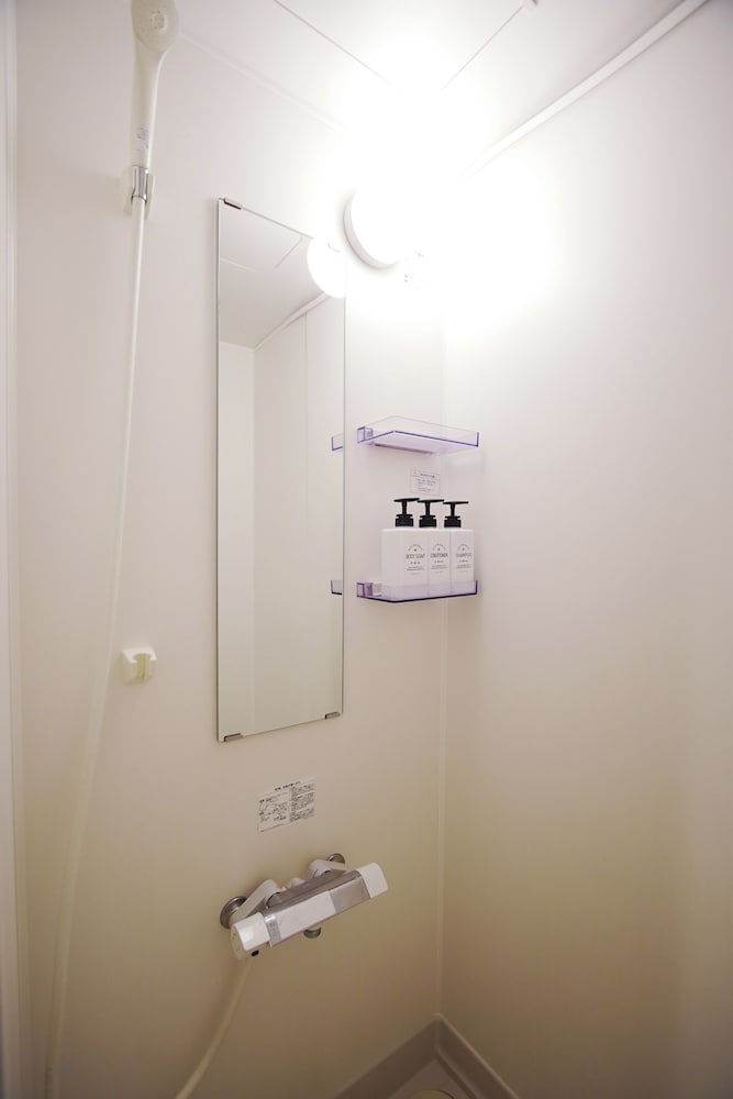 デラックス アパートメント (301) バスルーム0 | INOVE VILLA OSAKA