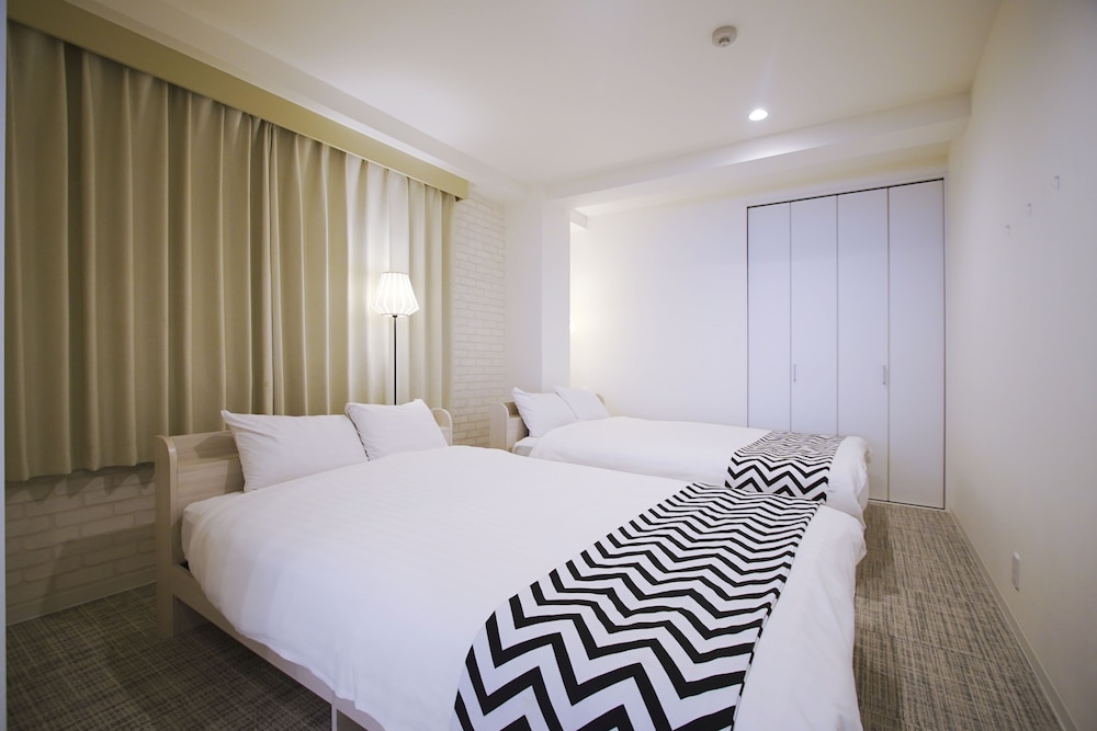 デラックス アパートメント (301) 客室3 | INOVE VILLA OSAKA